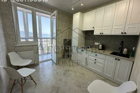 1-к квартира, 37 м², 20/24 эт.