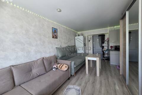 Комната, (всего 10 ком.), 18,7 м², 3/5 эт.