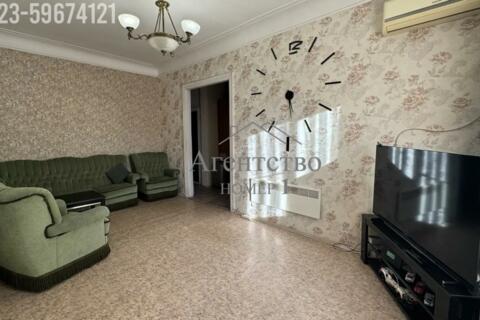 2-к квартира, 62 м², 3/3 эт.