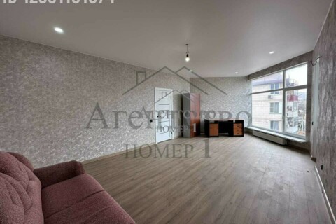 2-к квартира, 77,3 м², 4/4 эт.