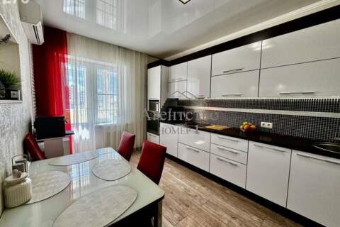 3-к квартира, 103 м², 10/17 эт.