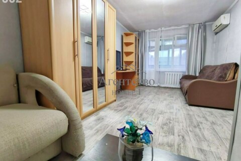 1-к квартира, 30 м², 4/5 эт.