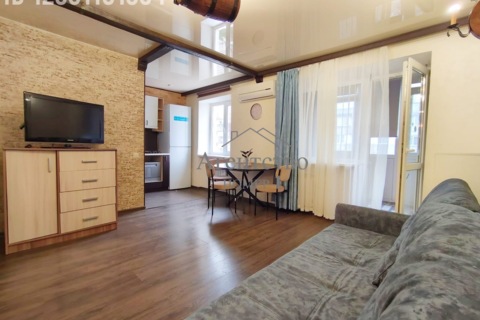 3-к квартира, 57 м², 4/5 эт.