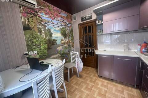 2-к квартира, 51,5 м², 9/9 эт.