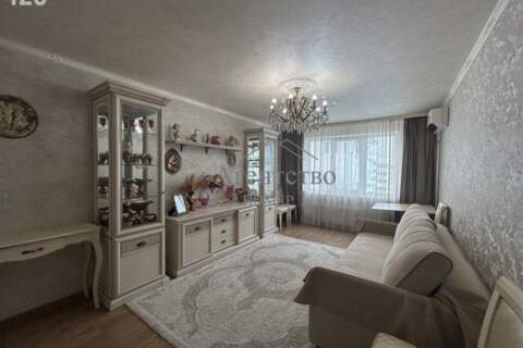 3-к квартира, 81 м², 16/16 эт.