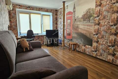 3-к квартира, 64,4 м², 2/5 эт.
